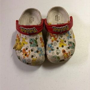 Pokemon Kids Slippers - Red and Cream